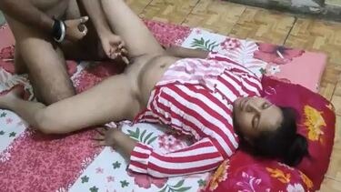 चुत में ऊँगली करके जबरदस्त चुदाई की