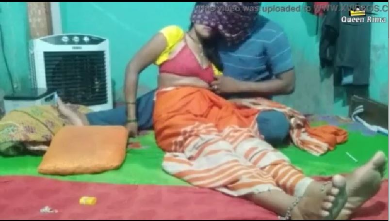 नौकर ने मिटाई मालकिन की हवस