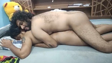 मल्लू बॉस ने वीकेंड पे मारी ऑफिस गर्ल की चुत