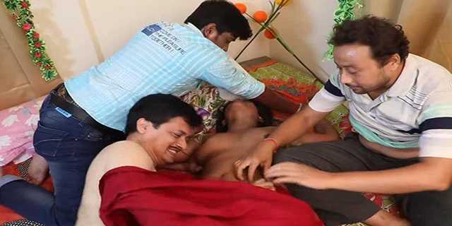 हिंदी सेक्सी फिल्म – चीटर लव चौथा भाग वीडियो