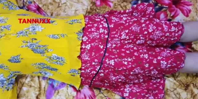 कुँवारी लड़की की गांड चुदाई वीडियो