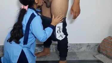 टीचर ने कॉलेज गर्ल के मुँह में दे दिया लण्ड