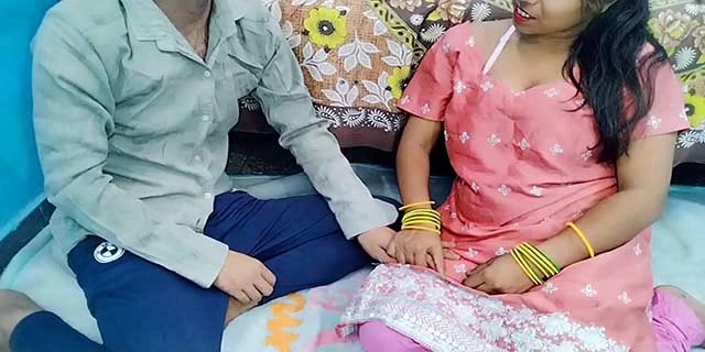 चुदाई का पाठ पढ़ाया भाभी ने देवर को वीडियो