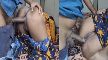 दोनों छेद चोद कर किया पड़ोसन को खुश