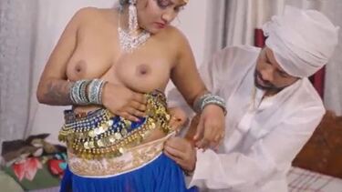 दुबई से आये शैख़ ने पेली देसी चुत
