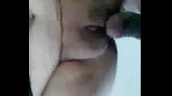 स्तन पूरे आकार मे थे