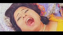 सेक्सी मौसी को गावं में चोदा