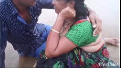 सामने वाली भाभी ने चूत चुदवाई