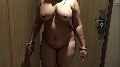 सही चुदाई हुई भाभी की गोवा में भाग-2