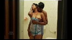 वह मुझसे गिफ्ट पा कर खुश हो गई