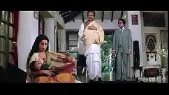 मुझे रूम पर ले चलो ना बाबू