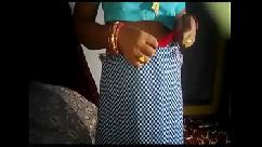 मां ने आखिर लडकी को रंडी बना दिया