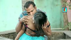 भाभी की चूत को फाड़ डाला