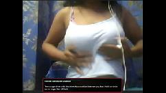 पैंट से बाहर झाकंती टाइट गांड