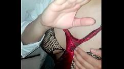 पापा के दोस्त ने मारी गांड