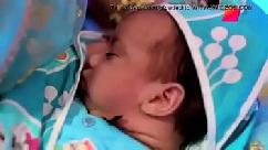 पापा की हेल्पिंग बेटी