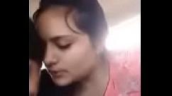 पल्लवी की चूत बहुत ही रसीली थी