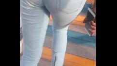 पंजाबी आंटी को बिच पर चोदा