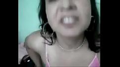 नेट से प्यासी औरत की चुदाई की