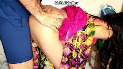 चुदक्कड़ टीचर की होटल में चुदाई