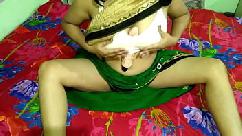 गर्लफ्रेंड की बुर की पहली चुदाई करके सील तोड़ी