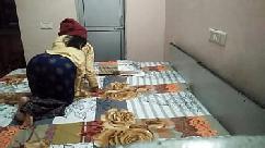 60 साल का लंड 18 साल की चूत